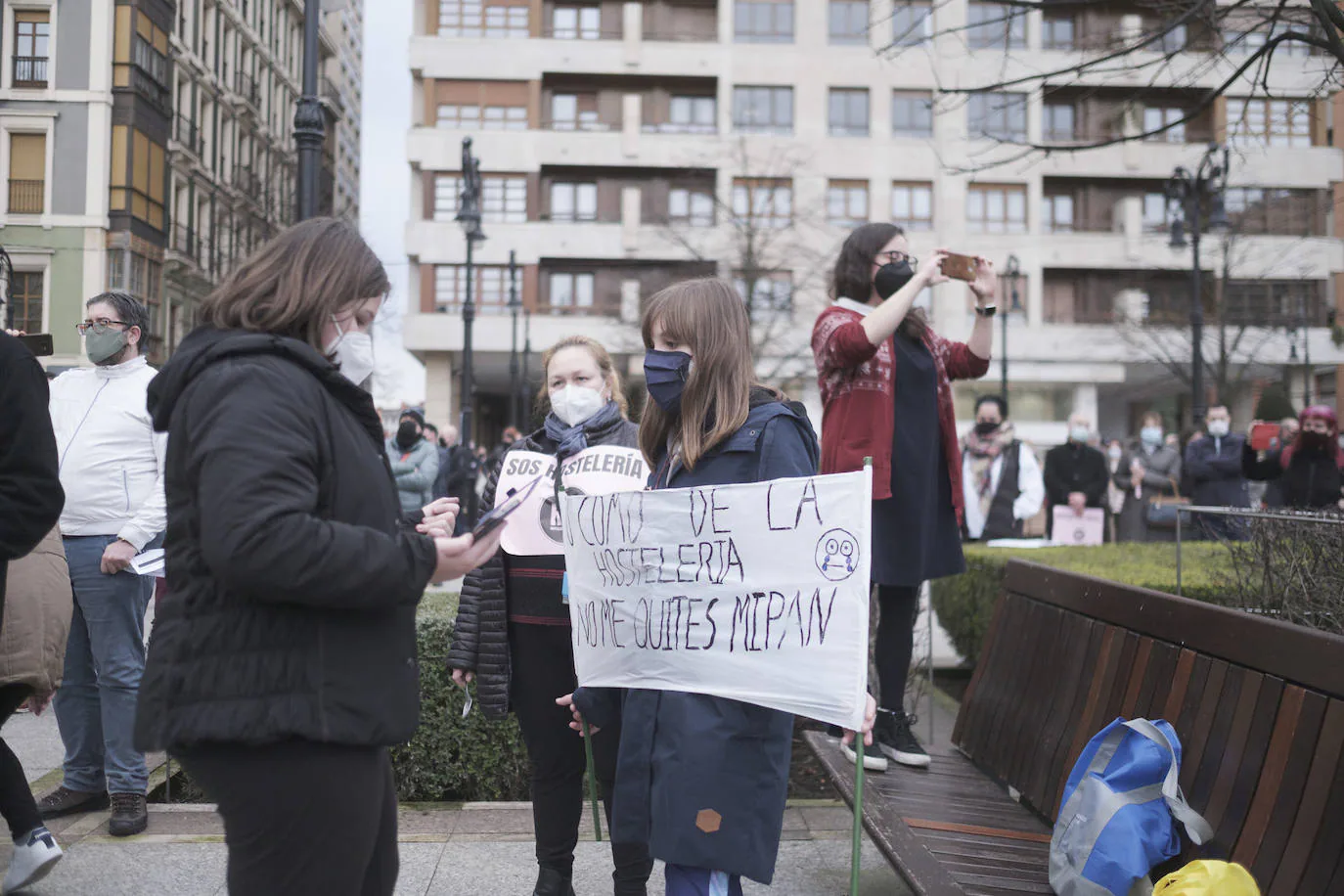 En Imágenes: Los Hosteleros De Asturias Claman Contra Las «medidas ...